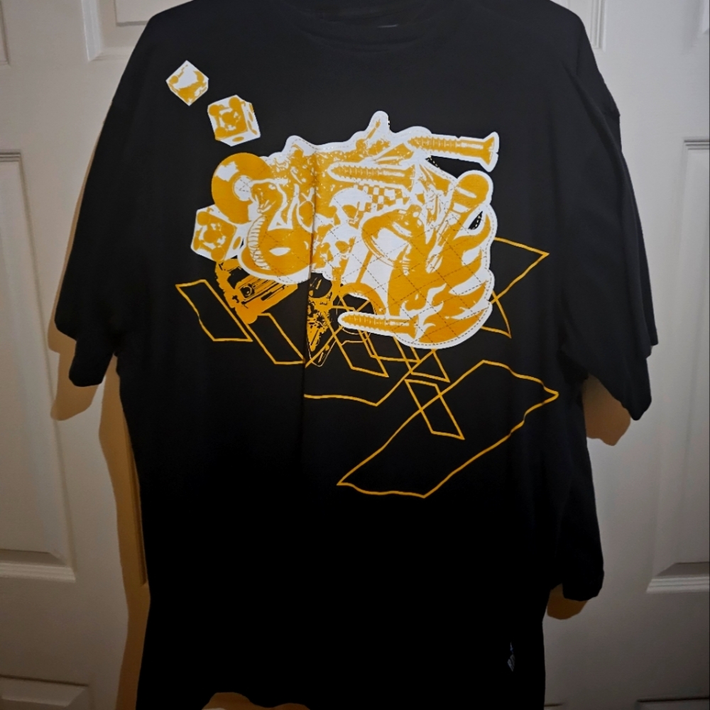 3x T-shirt